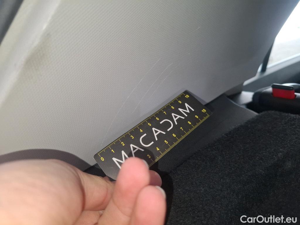  Volkswagen  Golf  VOLKSWAGEN / 2020 / 5P / Berline 1.0 eTSI OPF 110 DSG7 Life Business 1st #72