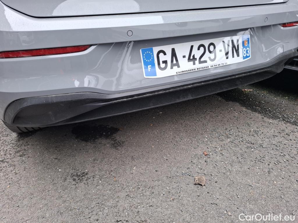  Volkswagen  Golf  VOLKSWAGEN / 2020 / 5P / Berline 1.0 eTSI OPF 110 DSG7 Life Business 1st #70