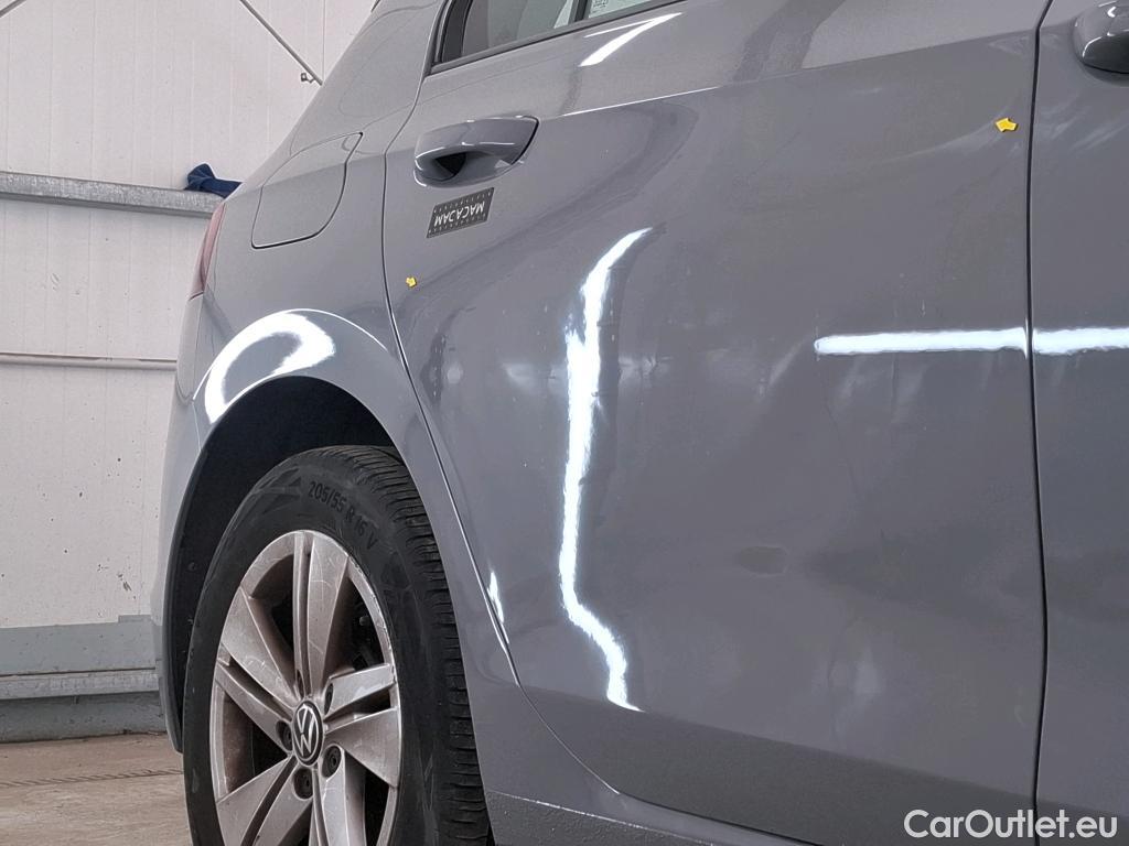  Volkswagen  Golf  VOLKSWAGEN / 2020 / 5P / Berline 1.0 eTSI OPF 110 DSG7 Life Business 1st #28