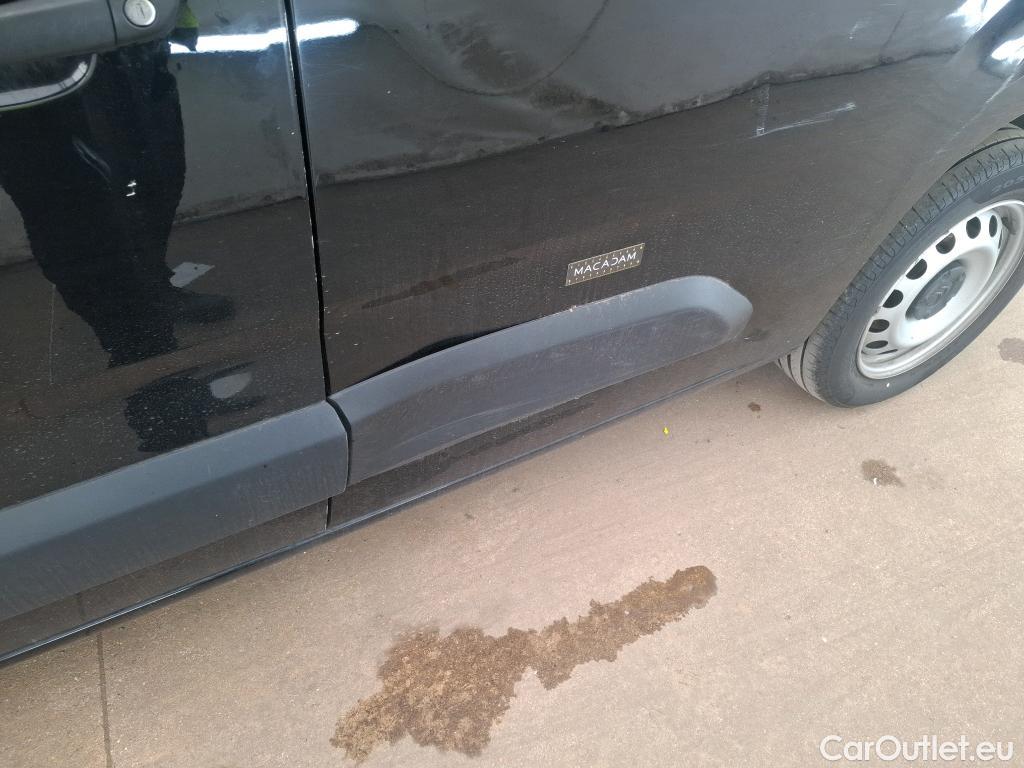  Citroen  Berlingo  Fourgon Club M 1000 1.5 BlueHDi 130CV BVA8 E6dT #53