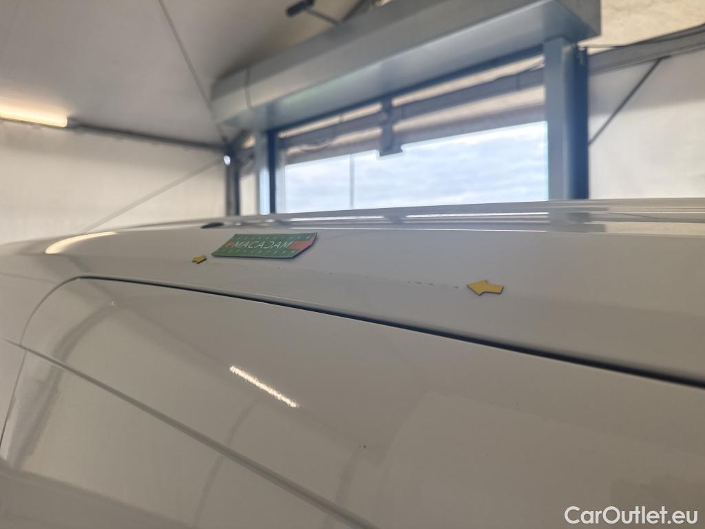  Renault  Kangoo RENAULT  / 2021 / 4P / Fourgonnette GD CONFORT - BLUE DCI 95 #9