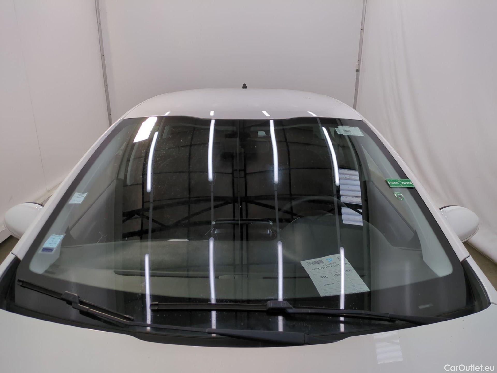  Peugeot  208  Affaire Premium Pack 1.5 HDi 100CV BVM5 E6dT #3