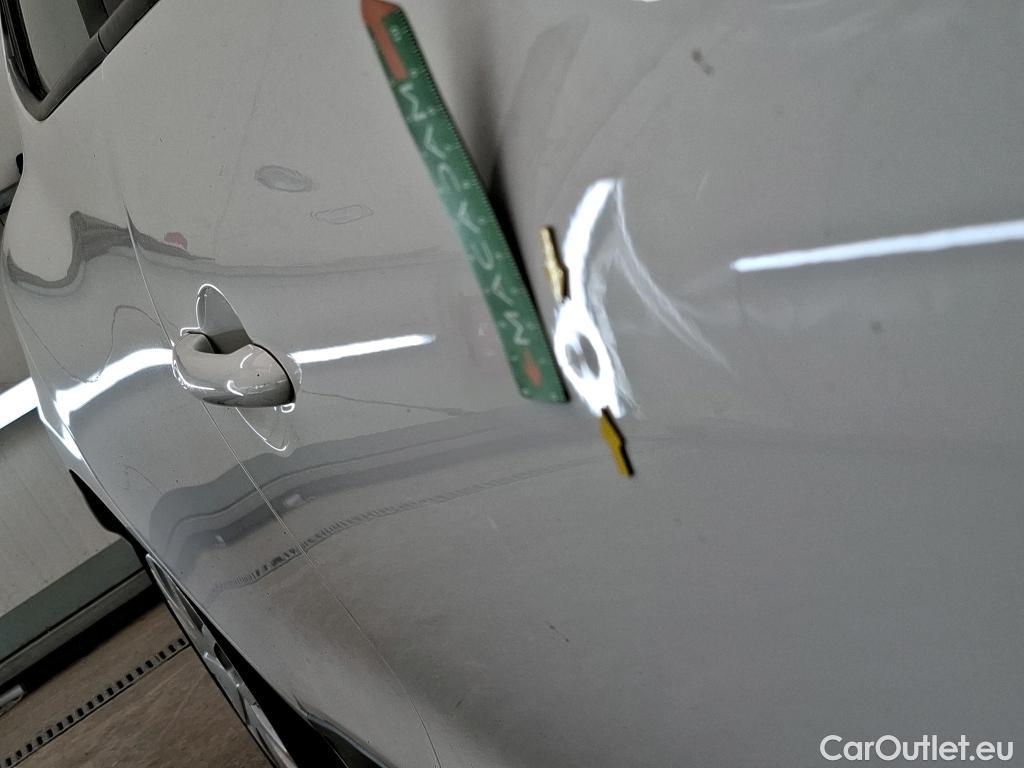  Renault  Clio  IV Air MediaNav 1.5 dCi 75CV BVM5 E6 #9