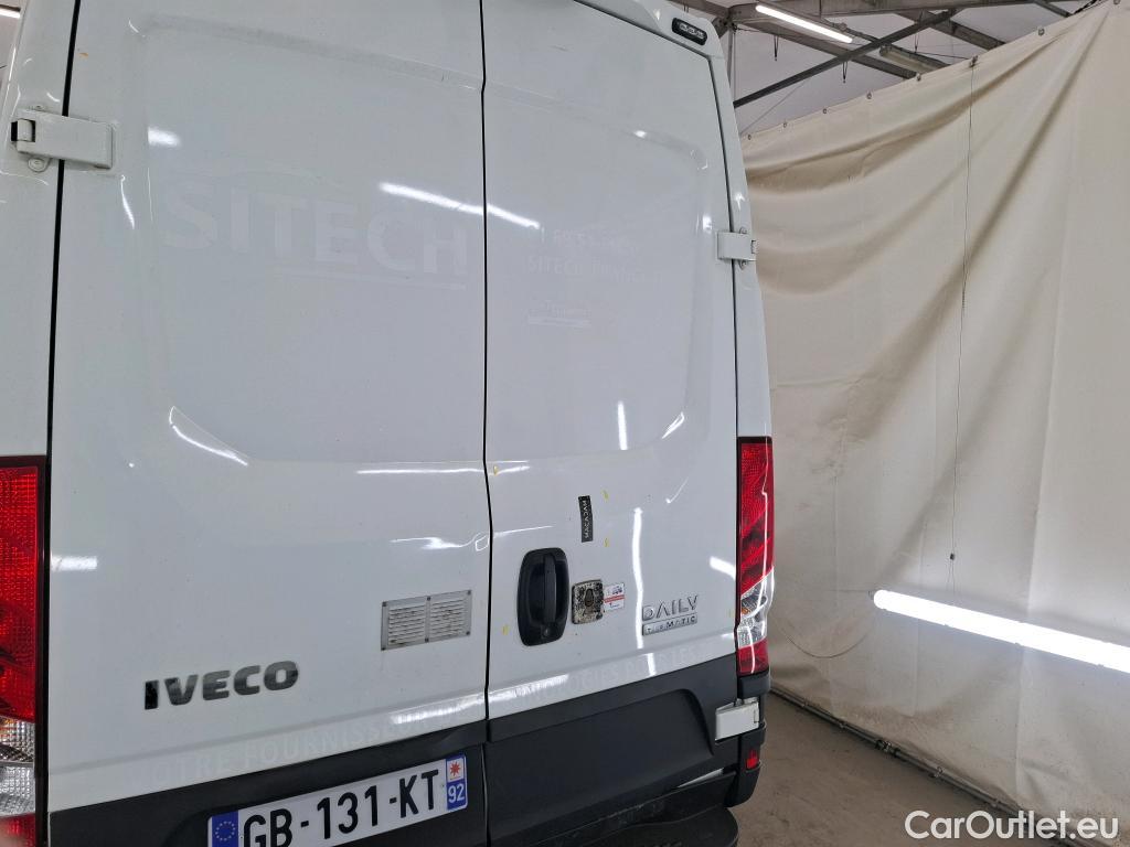  Iveco  Daily IVECO  / 2014 / 4P / Fourgon tôlé 2.3 35S16SA8 V11 H2 3520 #26