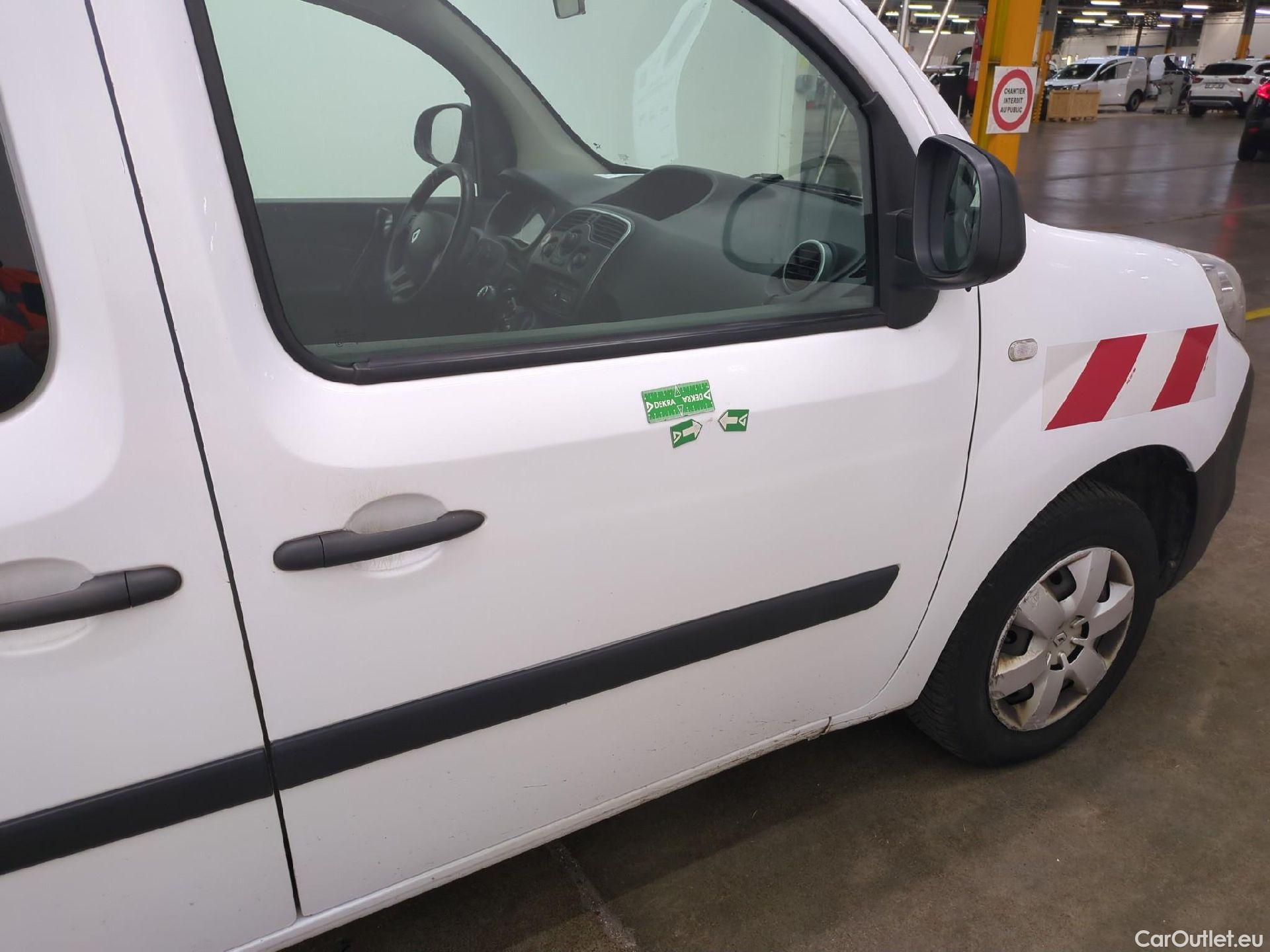  Renault  Kangoo  Express Maxi Extra (Série Spéciale) - Cab. Appr. 1.5 dCi 110CV BVM6 E6 #27
