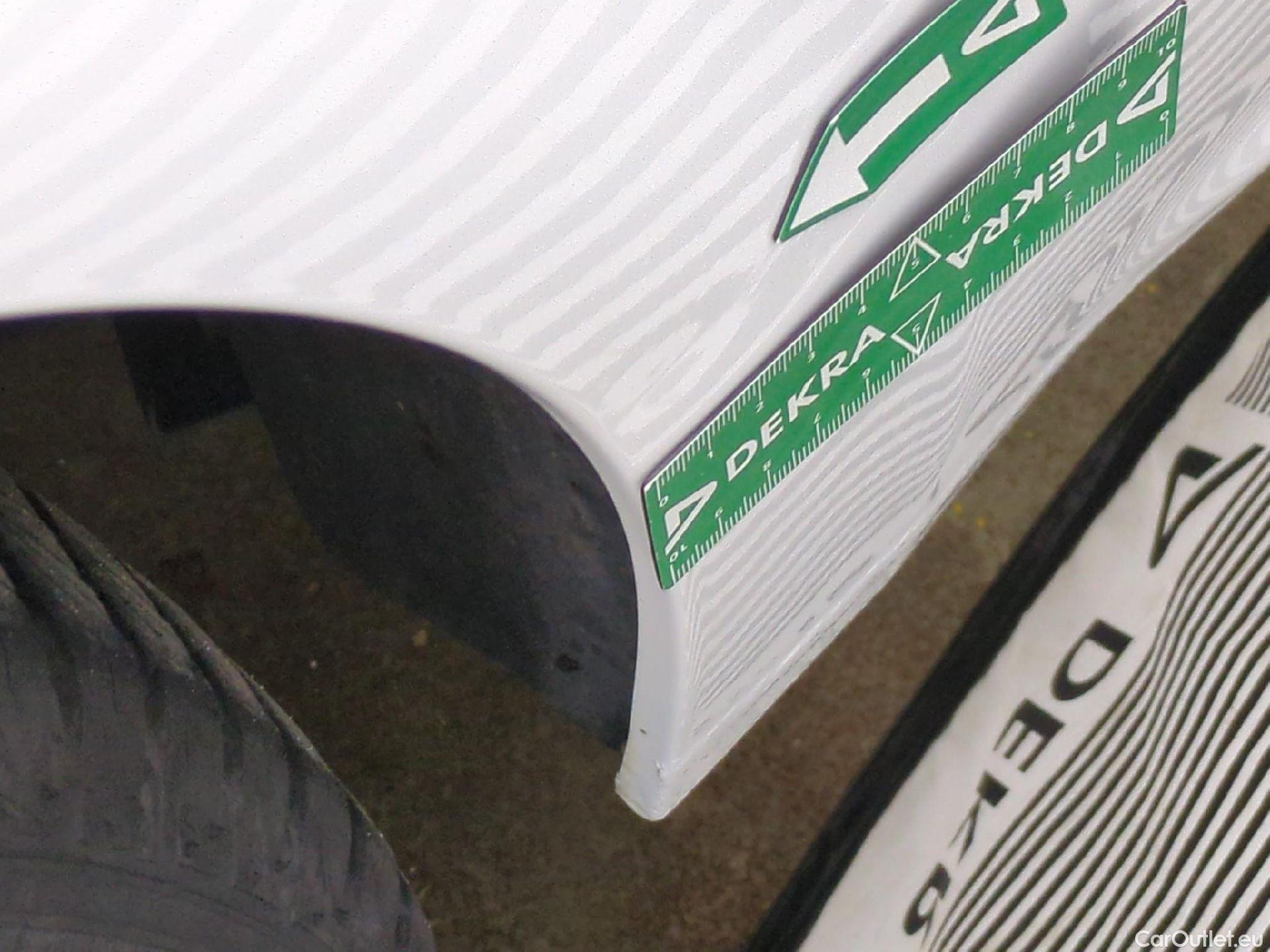  Peugeot  208  Affaire Premium Pack 1.5 HDi 100CV BVM5 E6dT #15