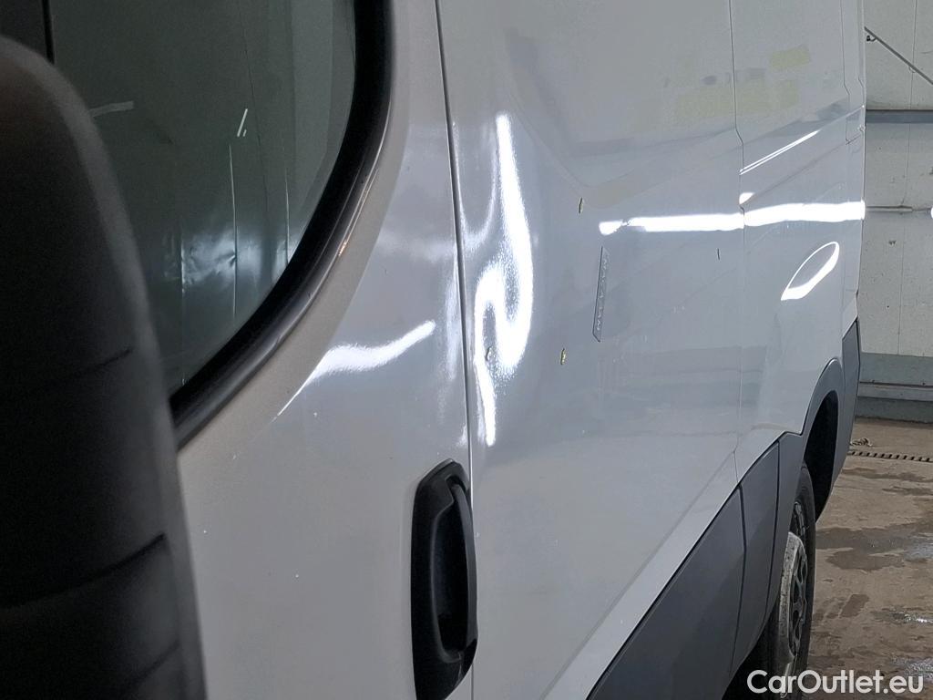  Iveco  Daily IVECO  / 2014 / 4P / Fourgon tôlé 2.3 35S16SA8 V11 H2 3520 #7