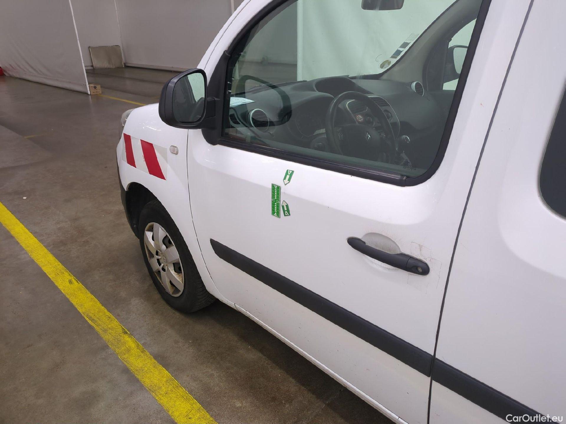  Renault  Kangoo  Express Maxi Extra (Série Spéciale) - Cab. Appr. 1.5 dCi 110CV BVM6 E6 #16