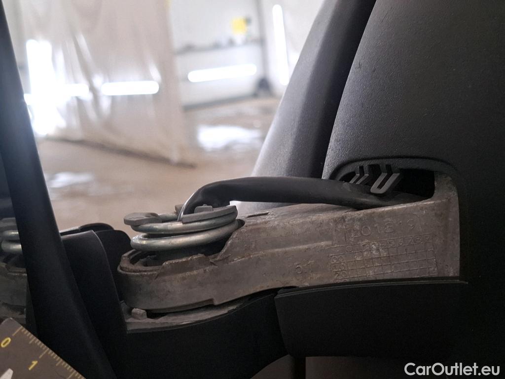  Iveco  Daily IVECO  / 2014 / 4P / Fourgon tôlé 2.3 35S16SA8 V11 H2 3520 #34