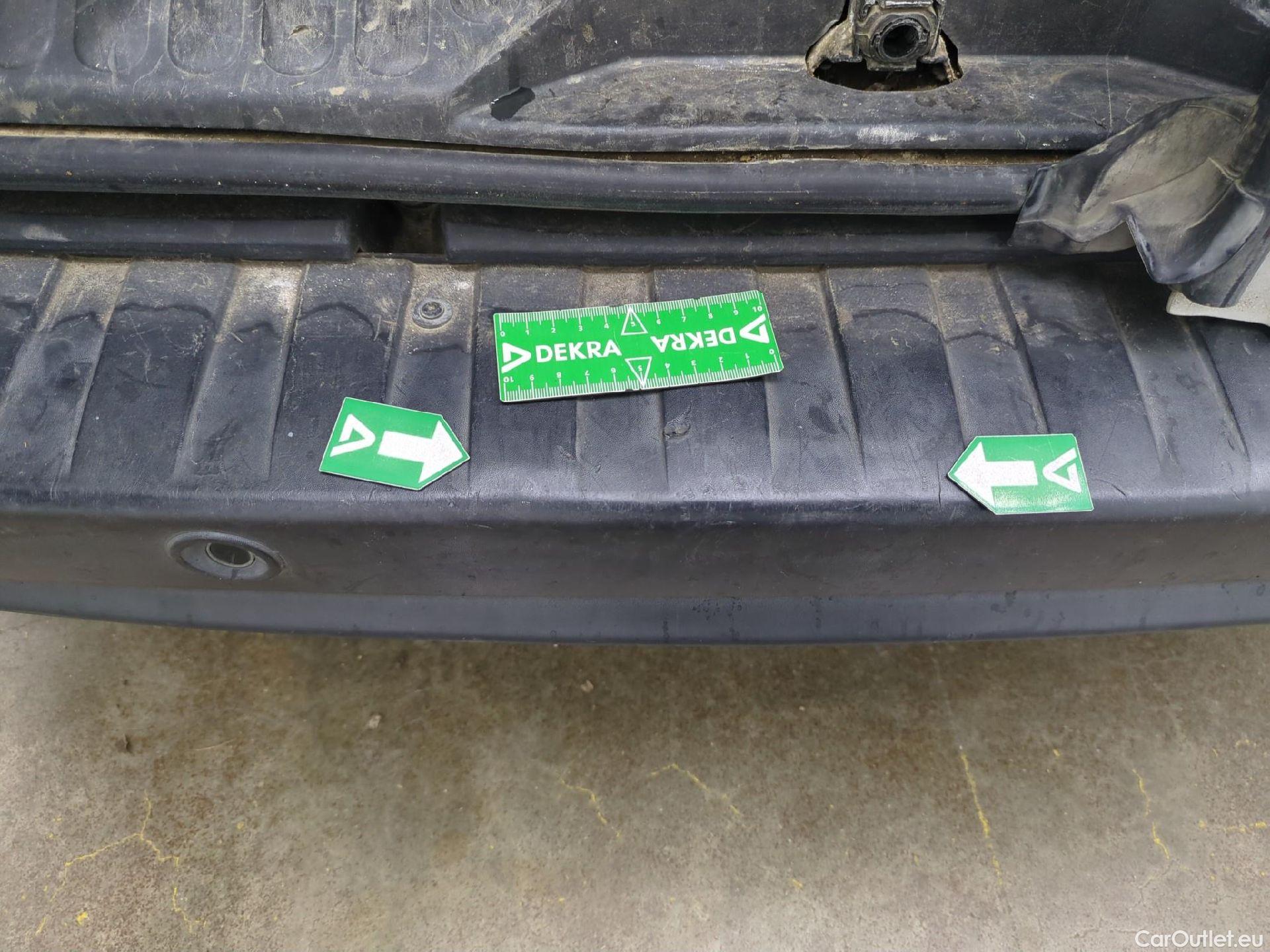  Renault  Kangoo  Express Maxi Extra (Série Spéciale) - Cab. Appr. 1.5 dCi 110CV BVM6 E6 #20