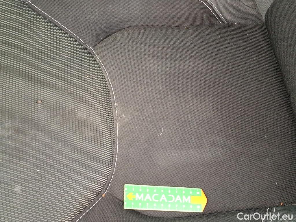  Renault  Clio  IV Air MediaNav 1.5 dCi 75CV BVM5 E6 #16