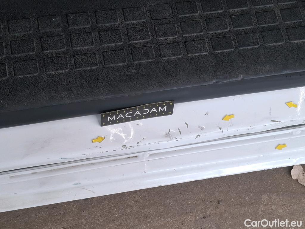  Opel  Vivaro OPEL  / 2019 / 4P / Fourgon tôlé 1.5 Diesel 120 L2 PACK BUSINESS #42