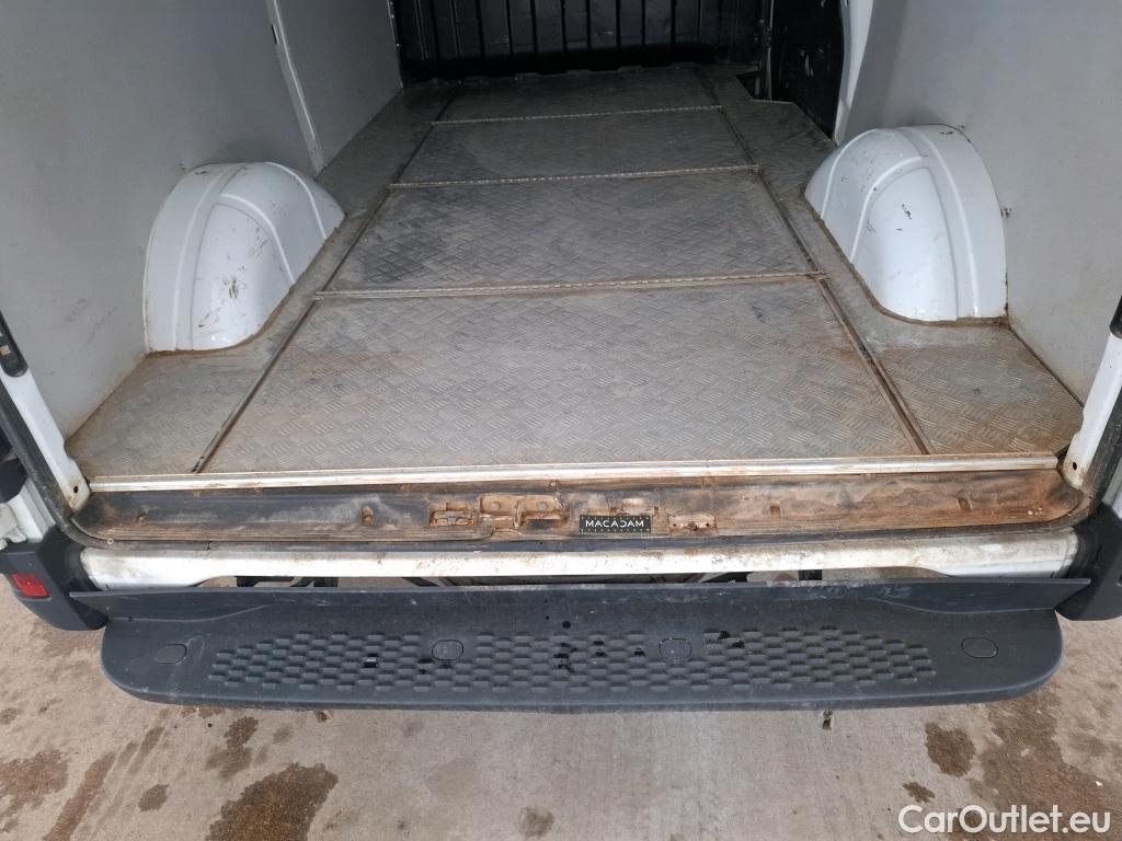  Iveco  Daily IVECO  / 2014 / 4P / Fourgon tôlé 2.3 35S16SA8 V11 H2 3520 #41