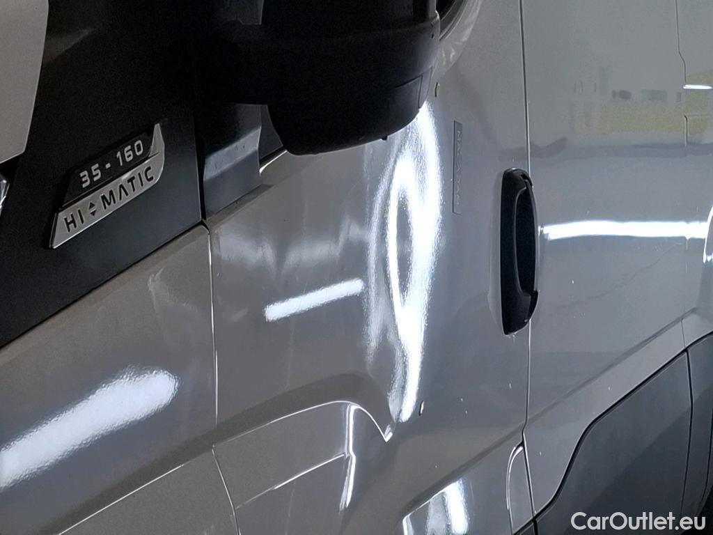  Iveco  Daily IVECO  / 2014 / 4P / Fourgon tôlé 2.3 35S16SA8 V11 H2 3520 #18