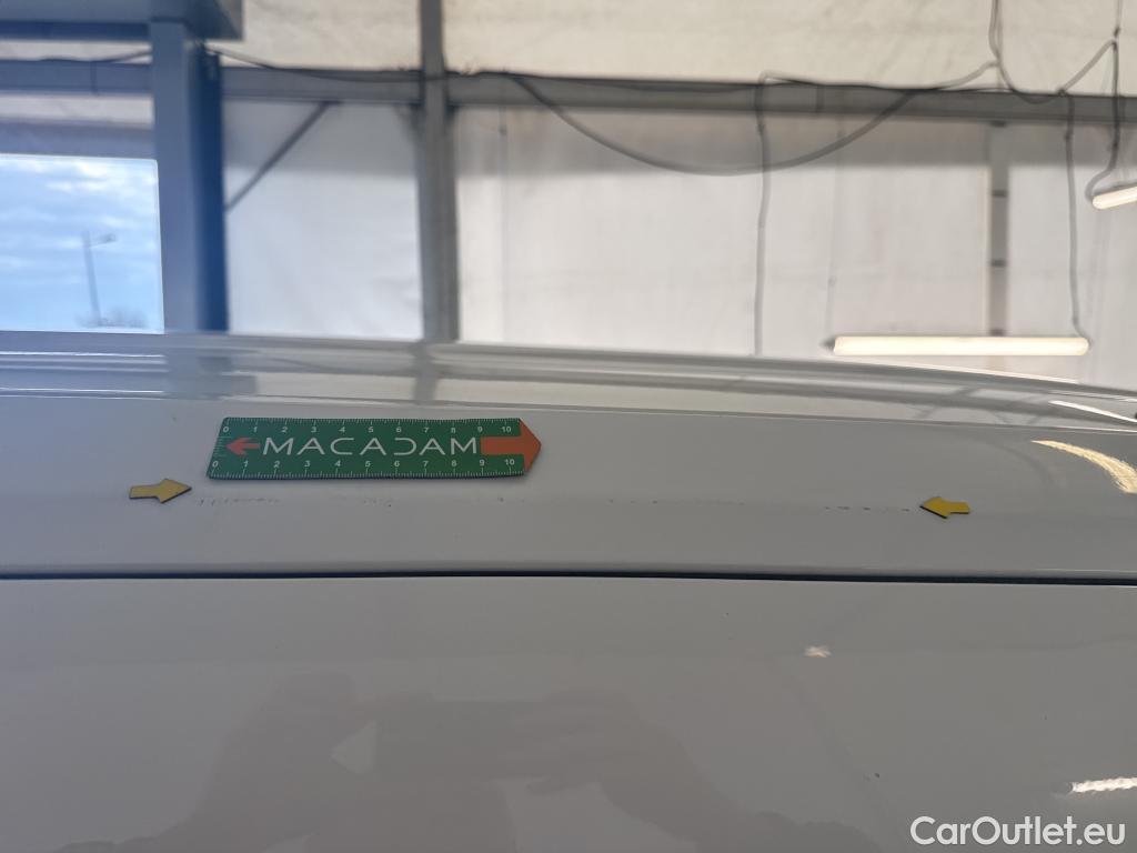  Renault  Kangoo RENAULT  / 2021 / 4P / Fourgonnette GD CONFORT - BLUE DCI 95 #8