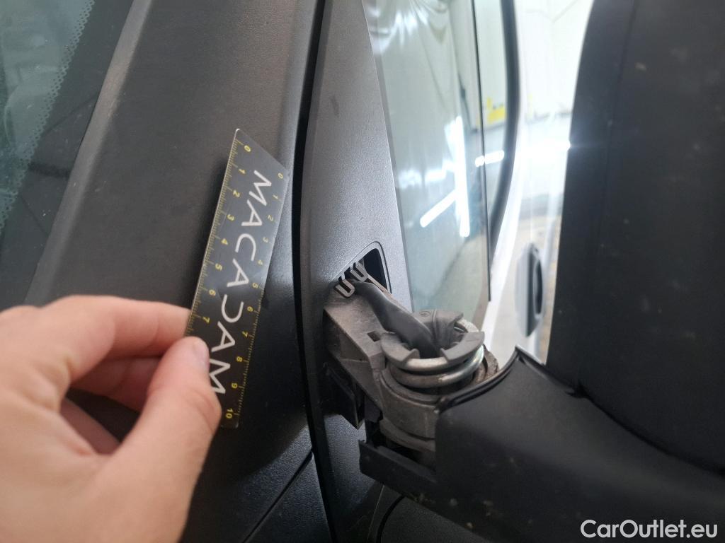  Iveco  Daily IVECO  / 2014 / 4P / Fourgon tôlé 2.3 35S16SA8 V11 H2 3520 #32