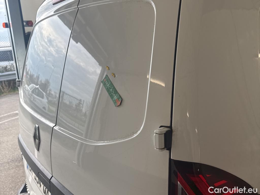  Renault  Kangoo RENAULT  / 2021 / 4P / Fourgonnette GD CONFORT - BLUE DCI 95 #29