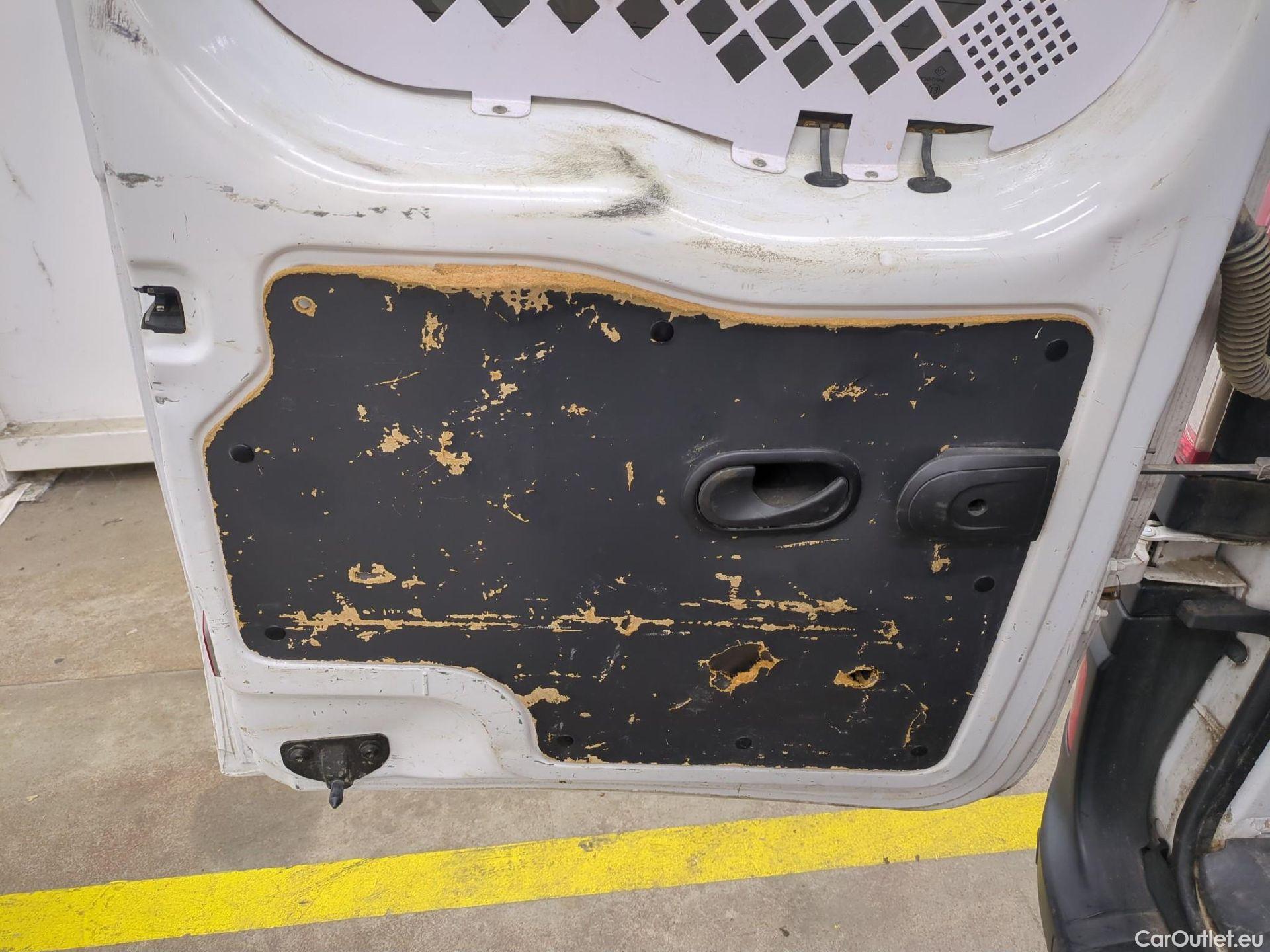  Renault  Kangoo  Express Maxi Extra (Série Spéciale) - Cab. Appr. 1.5 dCi 110CV BVM6 E6 #4