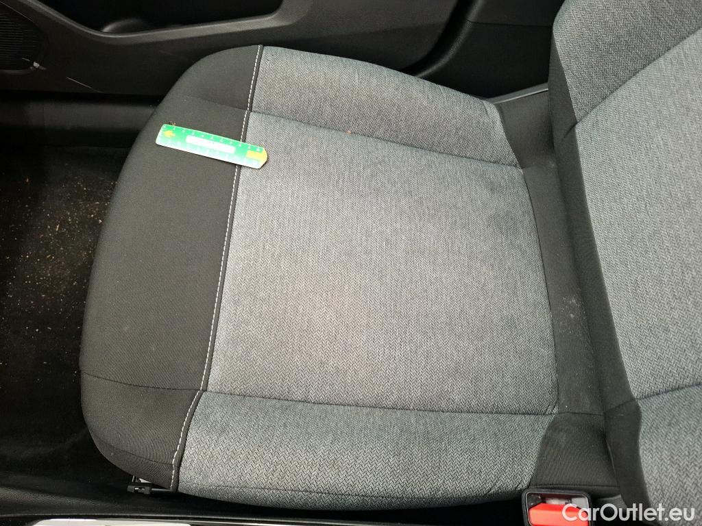  Citroen  C4  Berline Feel Nav Business R 1.5 BlueHDI 110CV BVM6 E6d #13