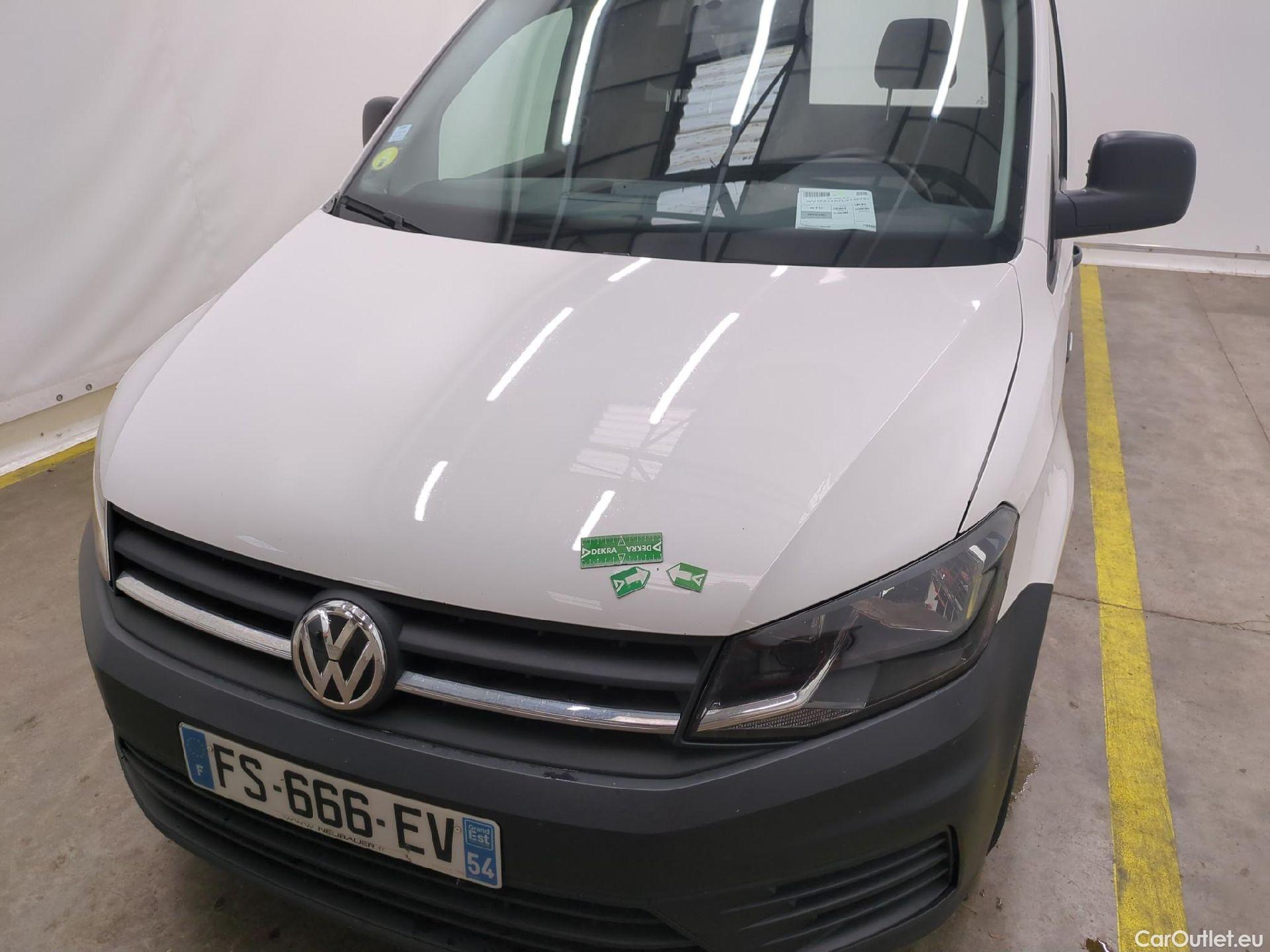  Volkswagen  Caddy VOLKSWAGEN  Van / 2015 / 4P / Fourgonnette 2.0 TDI 75 Business Line #9
