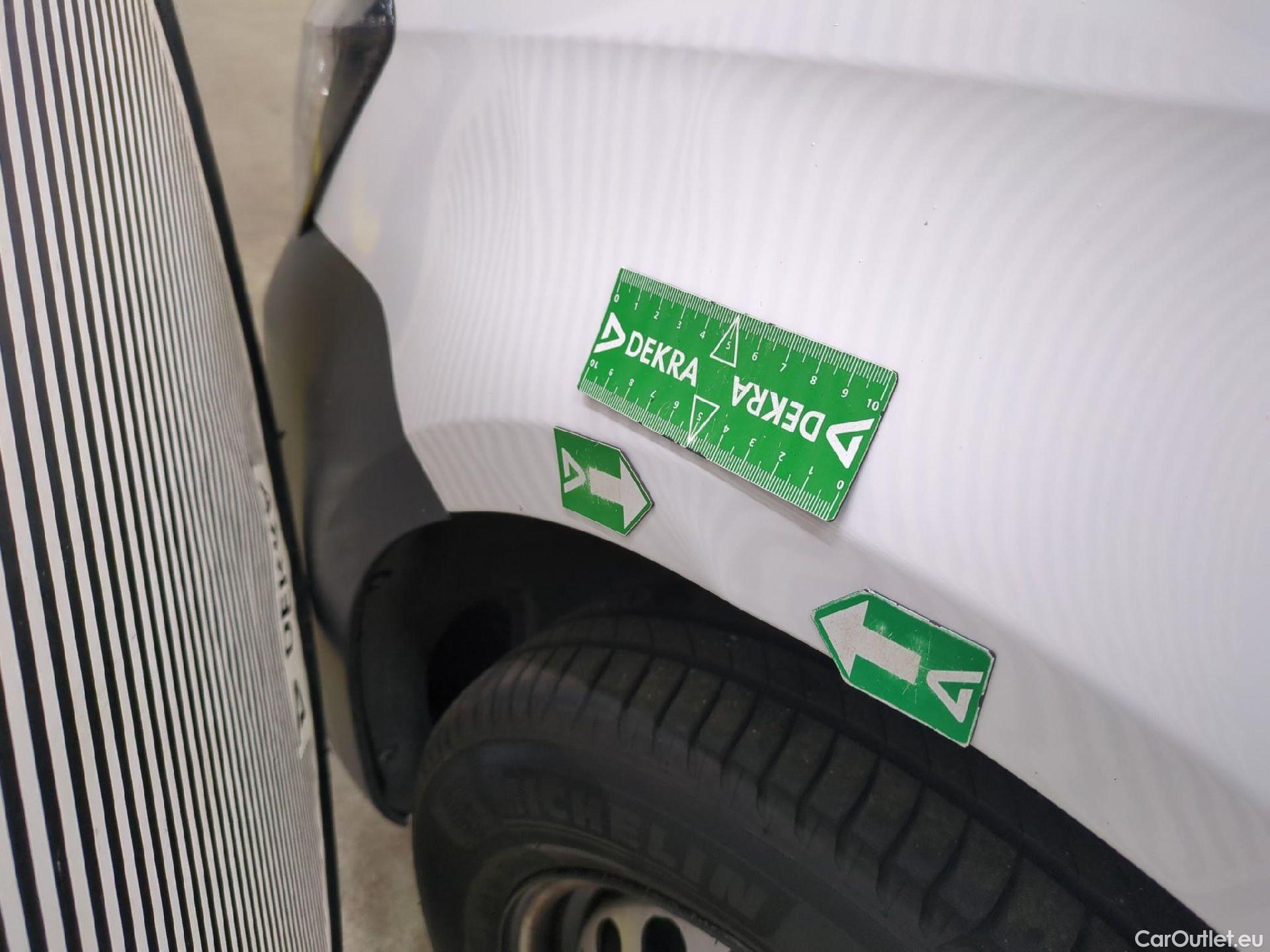  Volkswagen  Caddy VOLKSWAGEN  Van / 2015 / 4P / Fourgonnette 2.0 TDI 75 Business Line #12