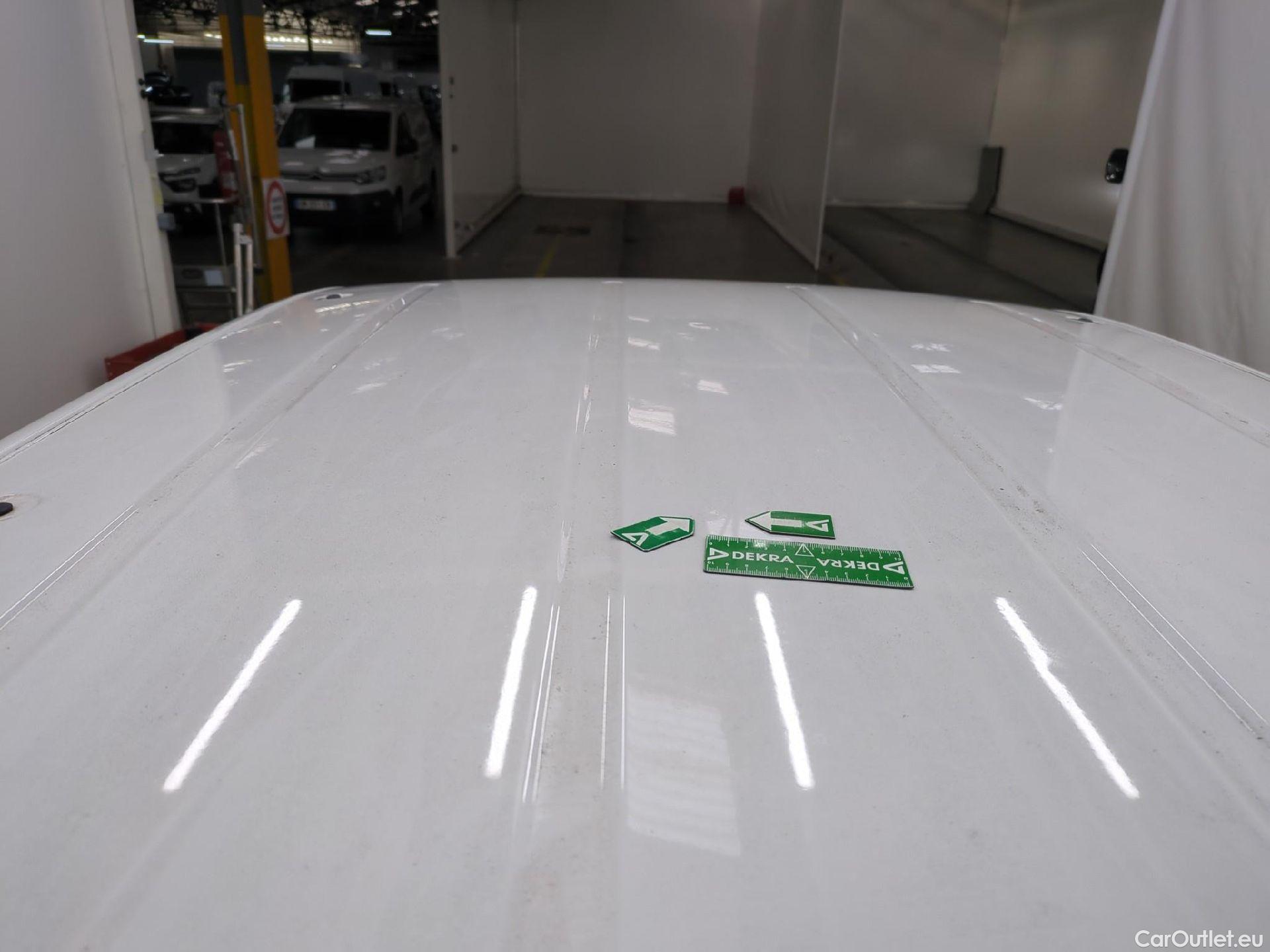  Volkswagen  Caddy VOLKSWAGEN  Van / 2015 / 4P / Fourgonnette 2.0 TDI 75 Business Line #22