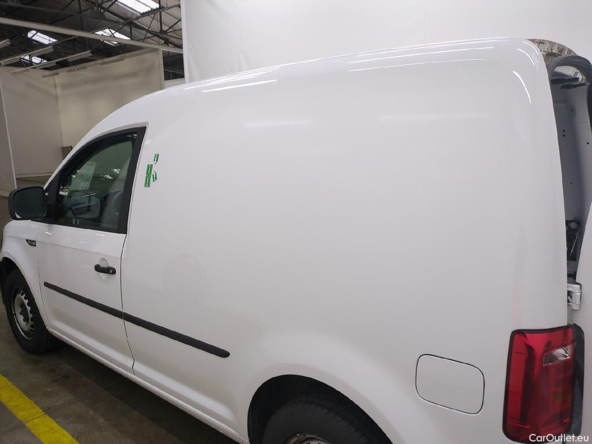  Volkswagen  Caddy VOLKSWAGEN  Van / 2015 / 4P / Fourgonnette 2.0 TDI 75 Business Line #14