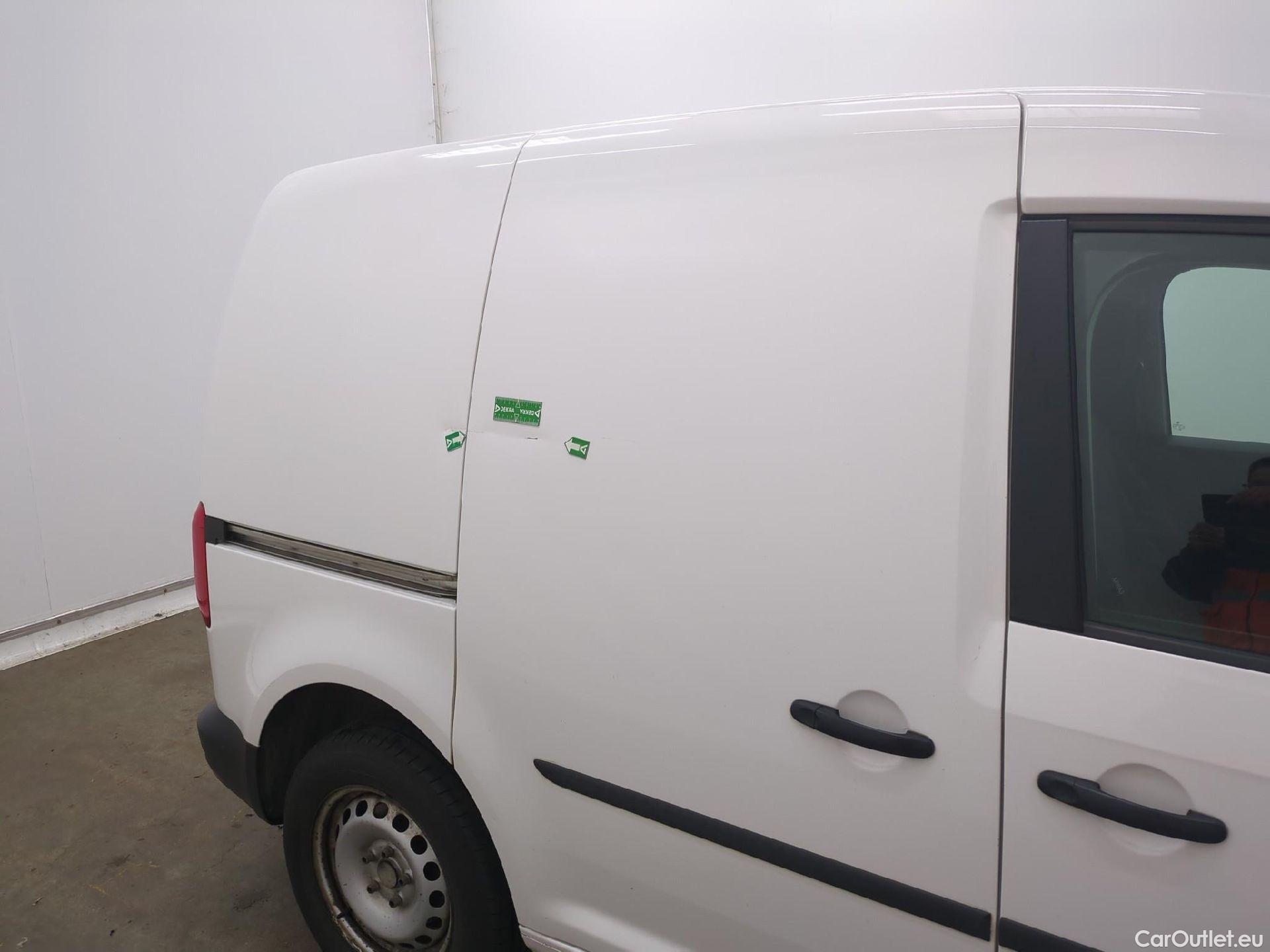  Volkswagen  Caddy VOLKSWAGEN  Van / 2015 / 4P / Fourgonnette 2.0 TDI 75 Business Line #32