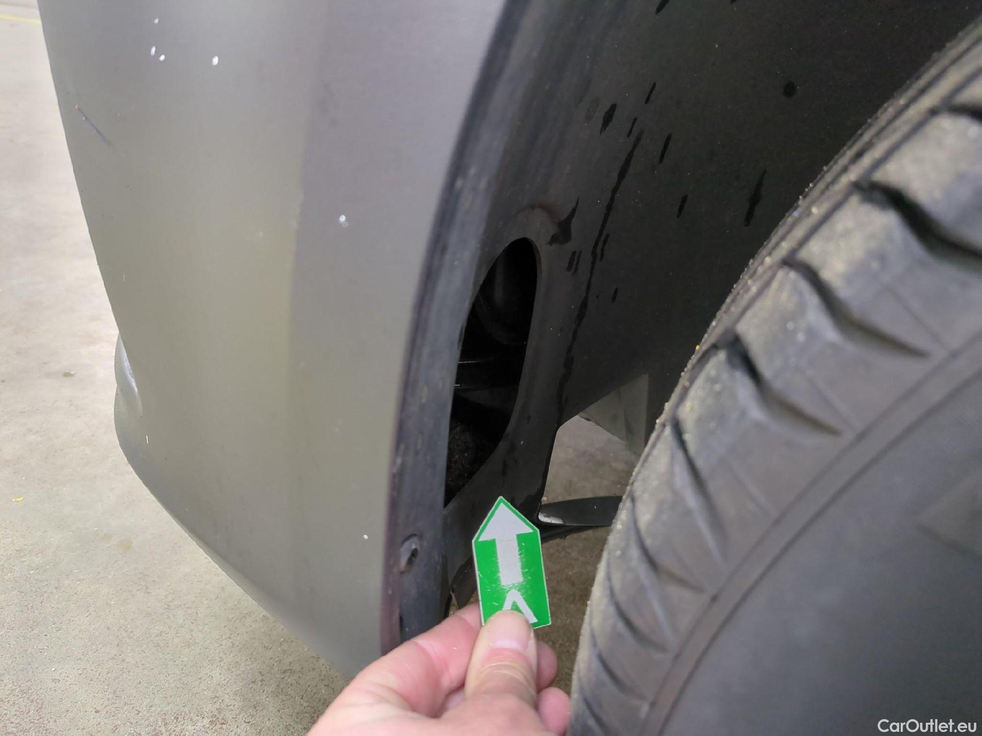  Volkswagen  Caddy VOLKSWAGEN  Van / 2015 / 4P / Fourgonnette 2.0 TDI 75 Business Line #1