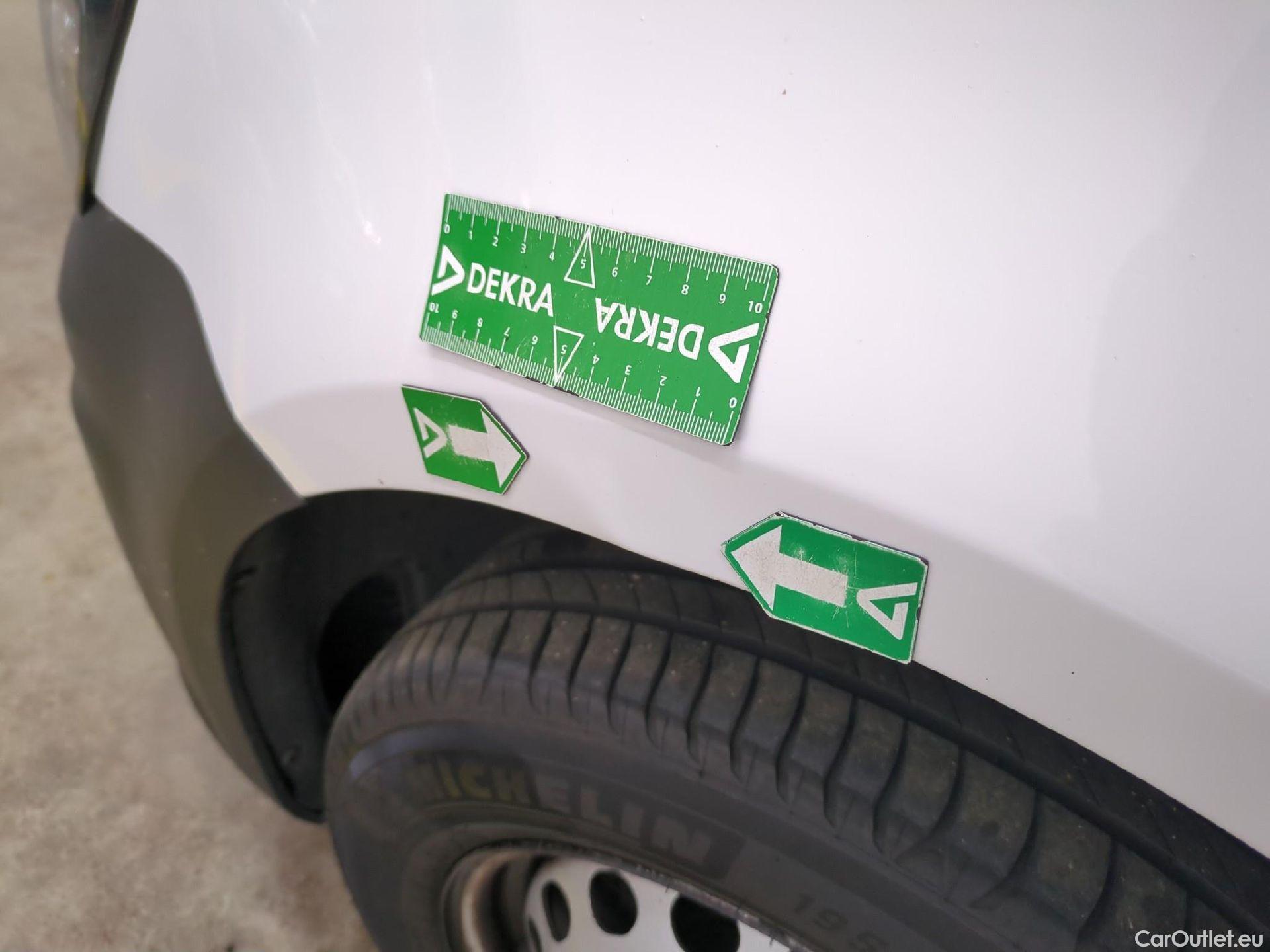  Volkswagen  Caddy VOLKSWAGEN  Van / 2015 / 4P / Fourgonnette 2.0 TDI 75 Business Line #13