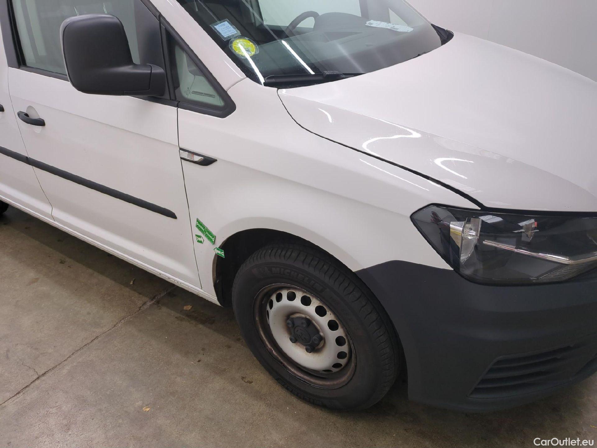  Volkswagen  Caddy VOLKSWAGEN  Van / 2015 / 4P / Fourgonnette 2.0 TDI 75 Business Line #33