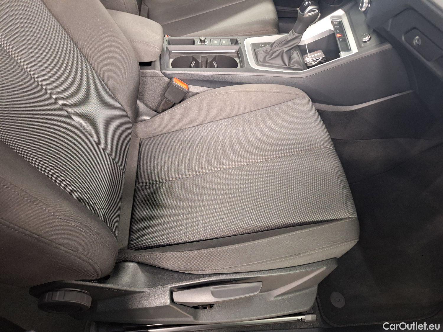  Audi  Q3 Audi,  '18 PHEV, Audi  45 TFSI e S tronic 5d #10