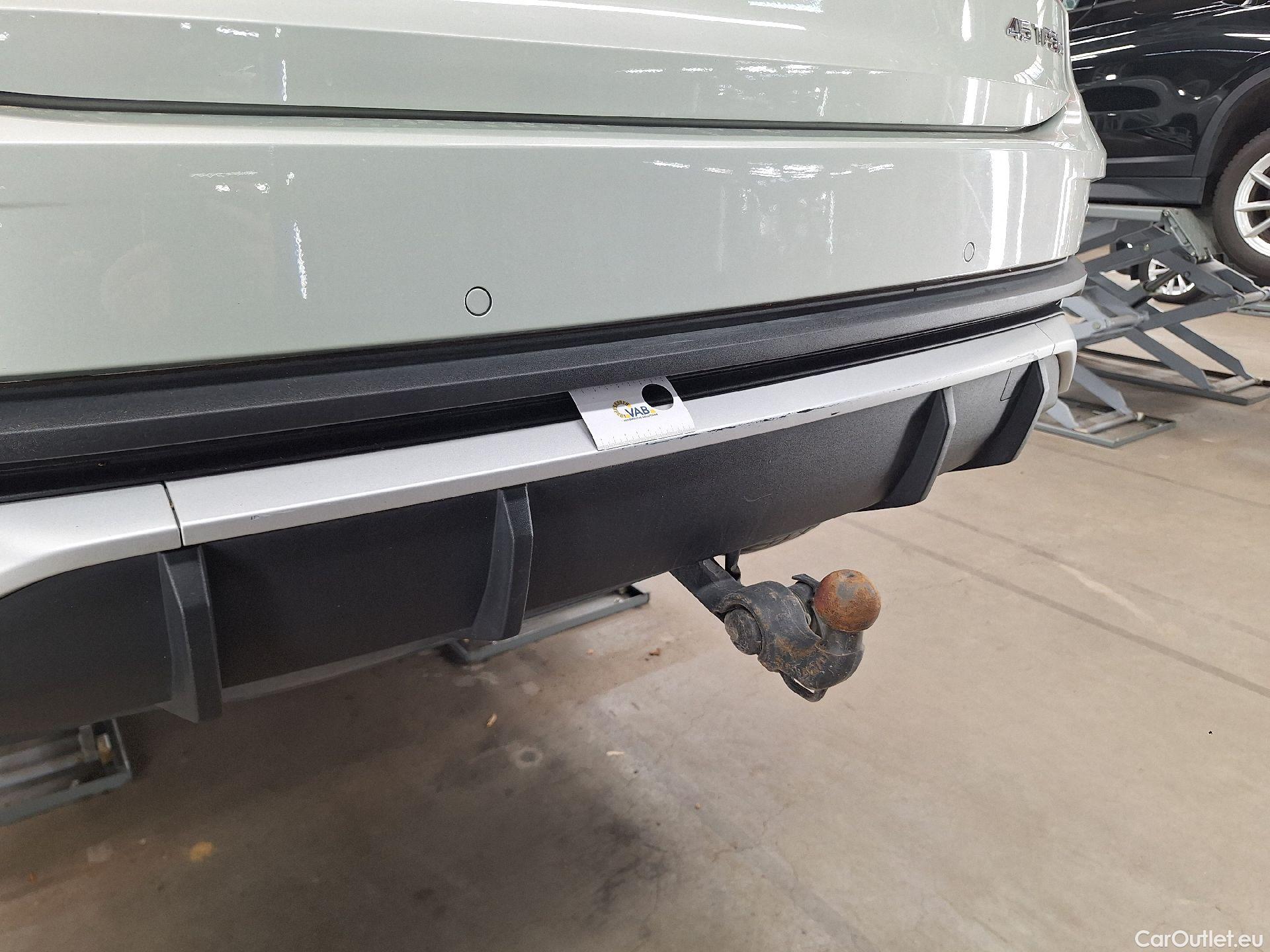  Audi  Q3 Audi,  SB '19 PHEV, Audi  Sportback 45 TFSI e S tronic S Line 5d #16