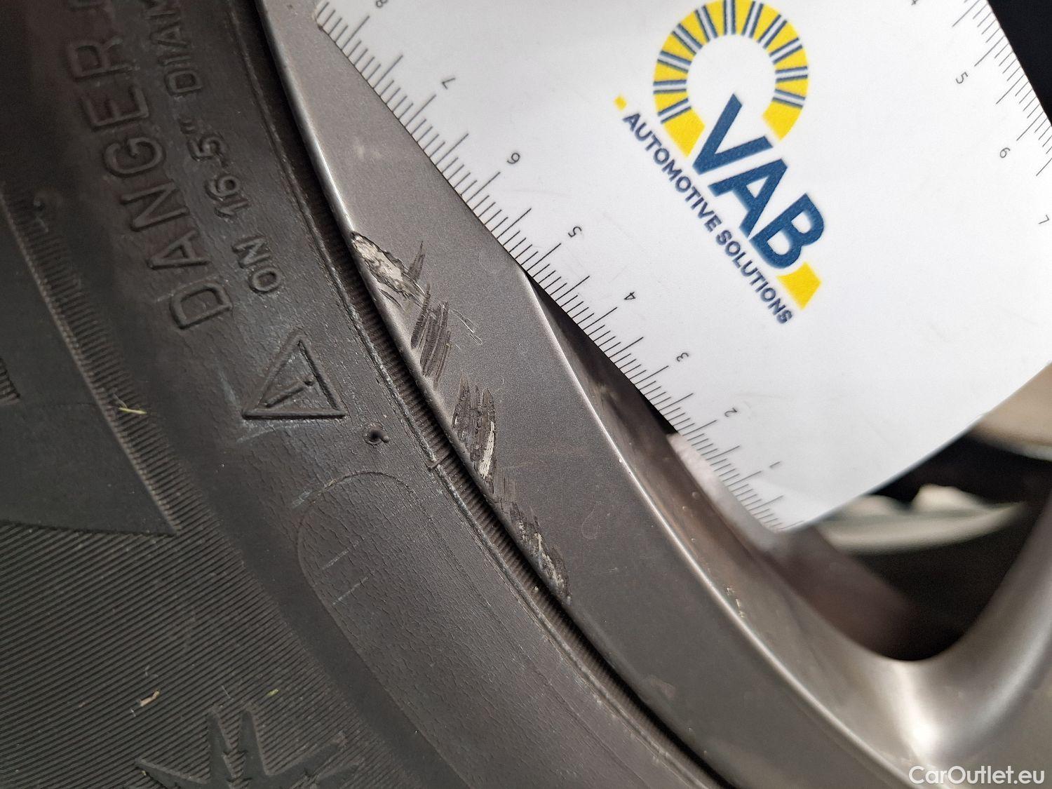  Bmw  Serie 1 BMW, 1-serie '19, BMW 1 Reeks Hatch 116dA (85 kW) 5d #8