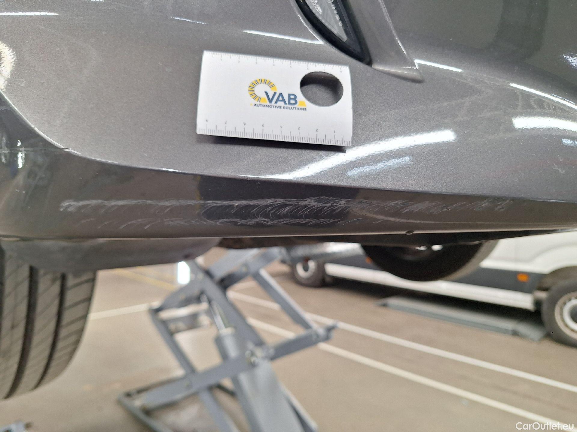  Peugeot  208 Peugeot,  '19, Peugeot  1.2 PureTech 100 EAT8 S&S Active Pack  #38