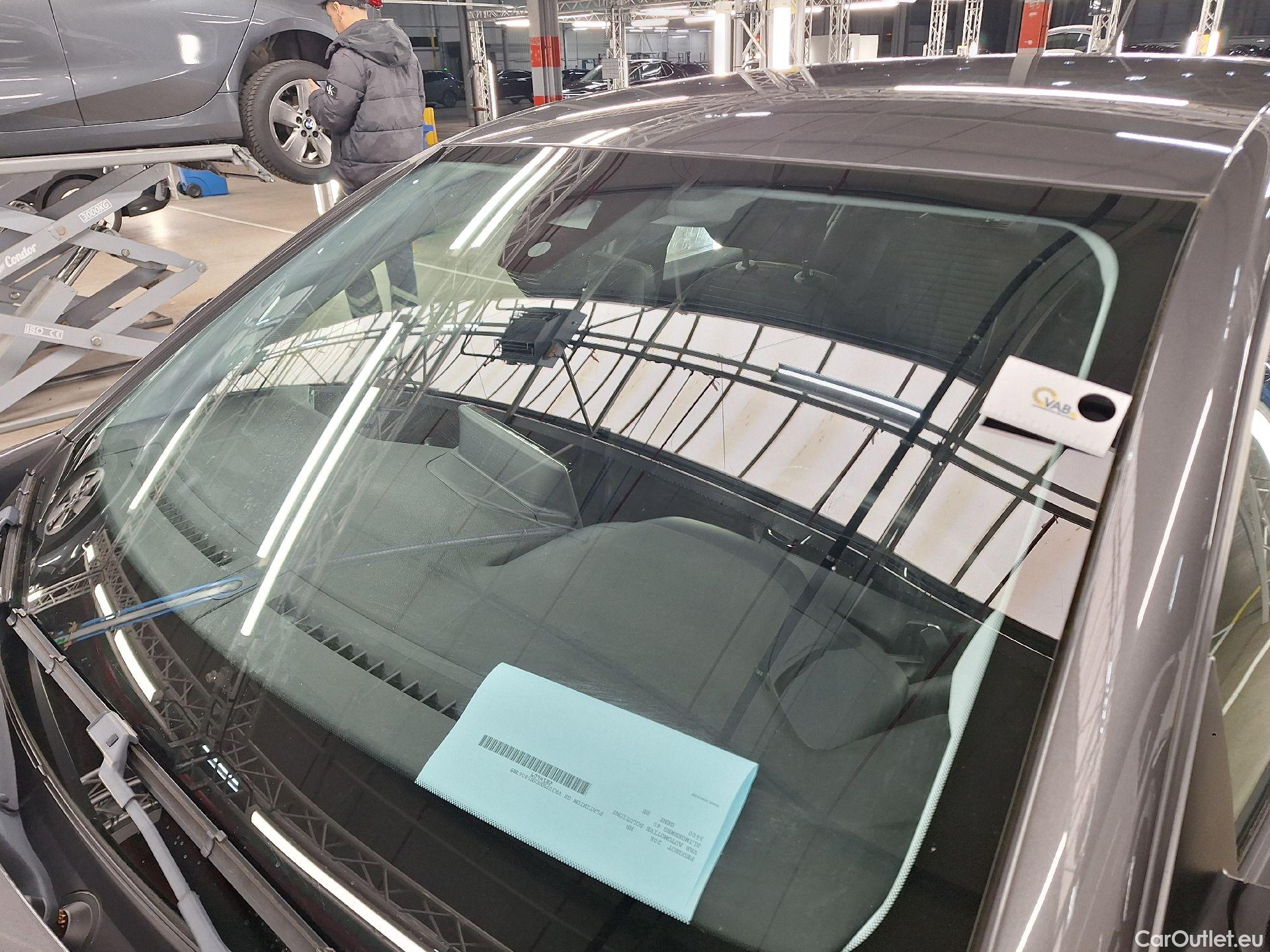  Peugeot  208 Peugeot,  '19, Peugeot  1.2 PureTech 100 EAT8 S&S Active Pack  #3