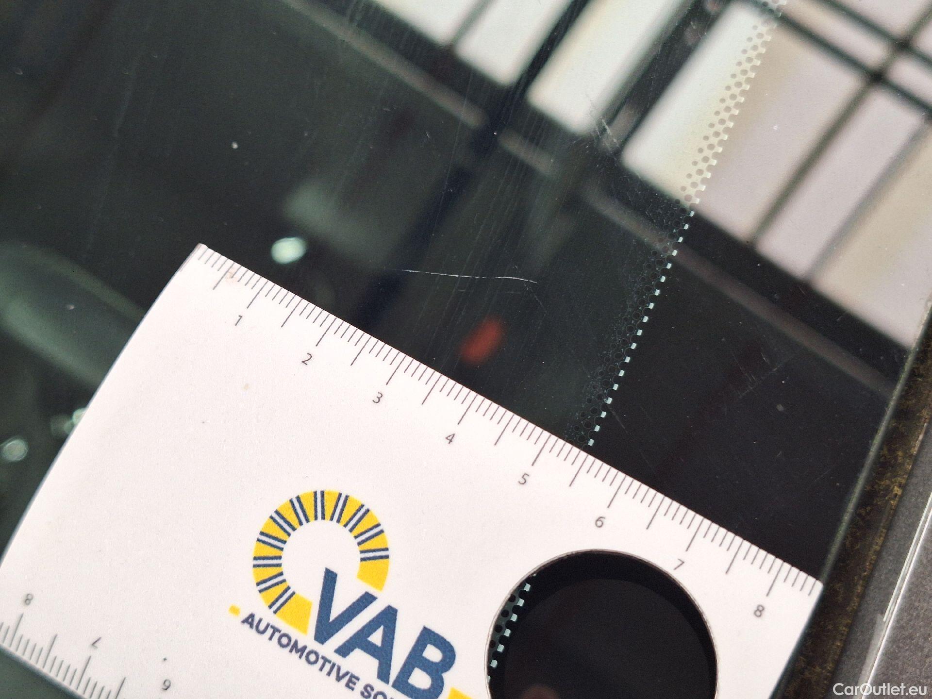  Peugeot  208 Peugeot,  '19, Peugeot  1.2 PureTech 100 EAT8 S&S Active Pack  #4