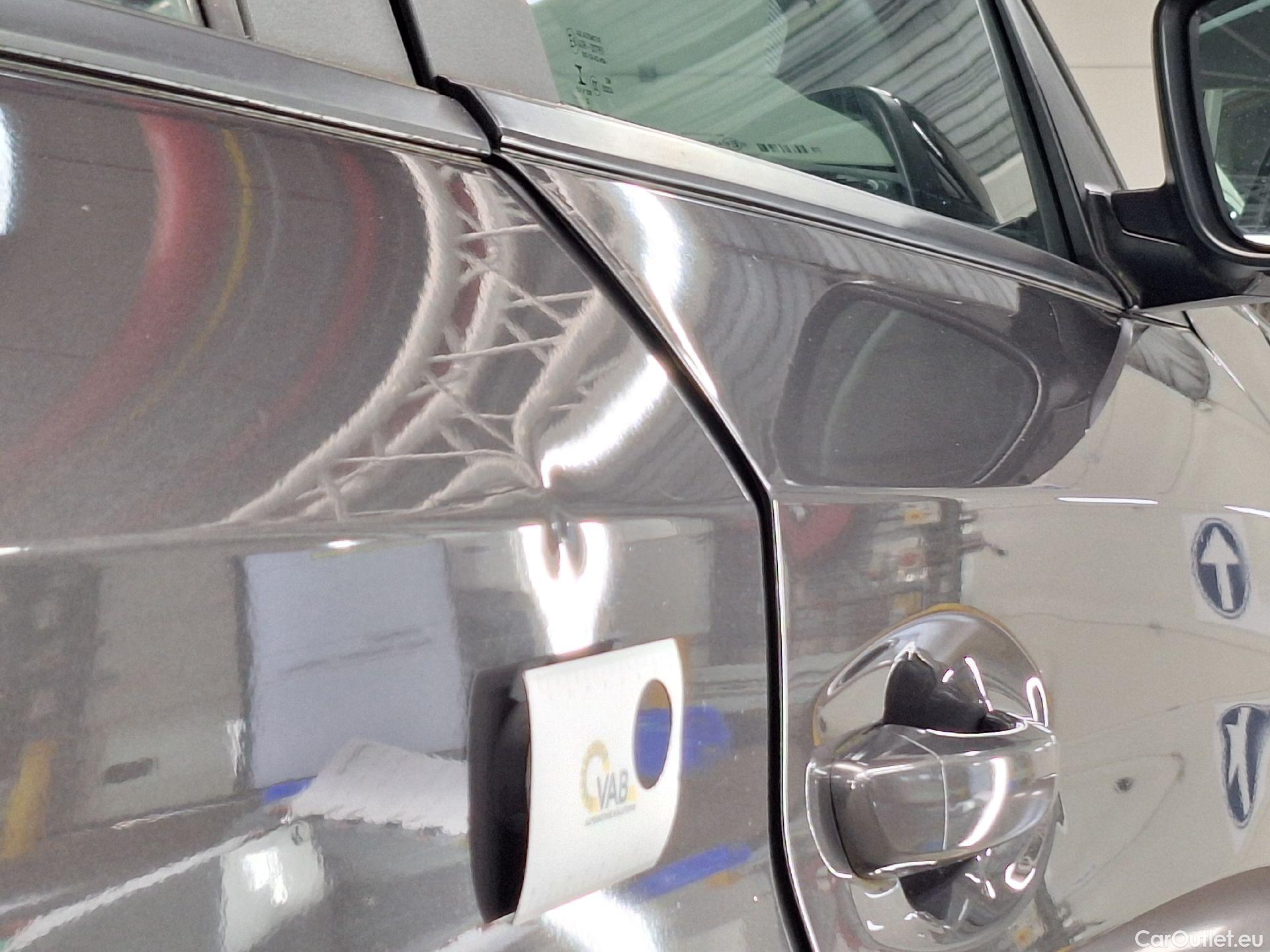  Peugeot  208 Peugeot,  '19, Peugeot  1.2 PureTech 100 EAT8 S&S Active Pack  #31