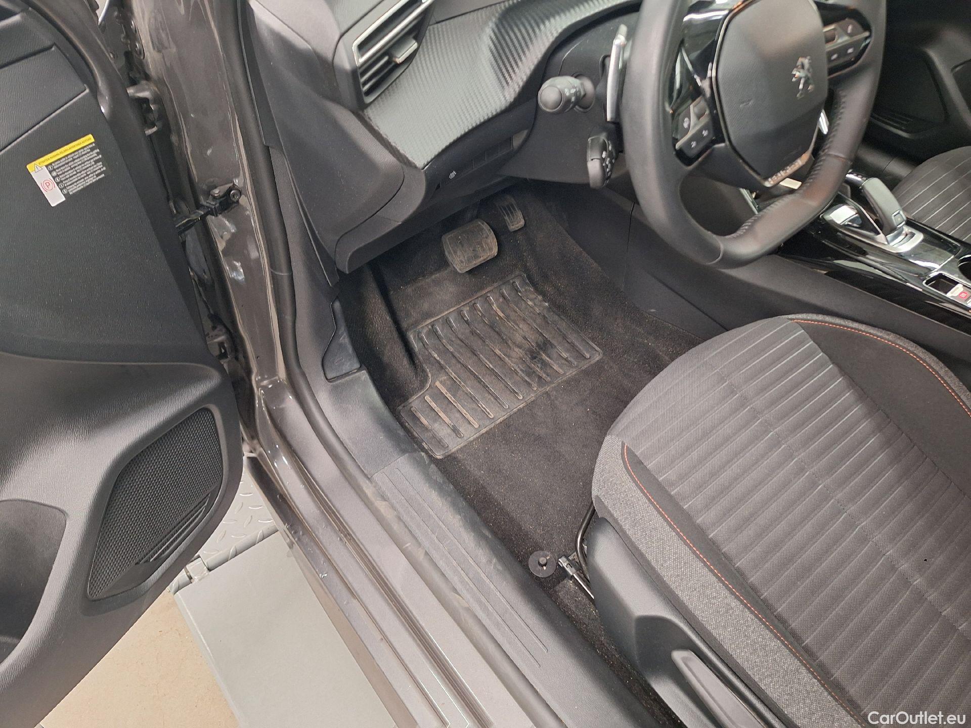  Peugeot  208 Peugeot,  '19, Peugeot  1.2 PureTech 100 EAT8 S&S Active Pack  #11