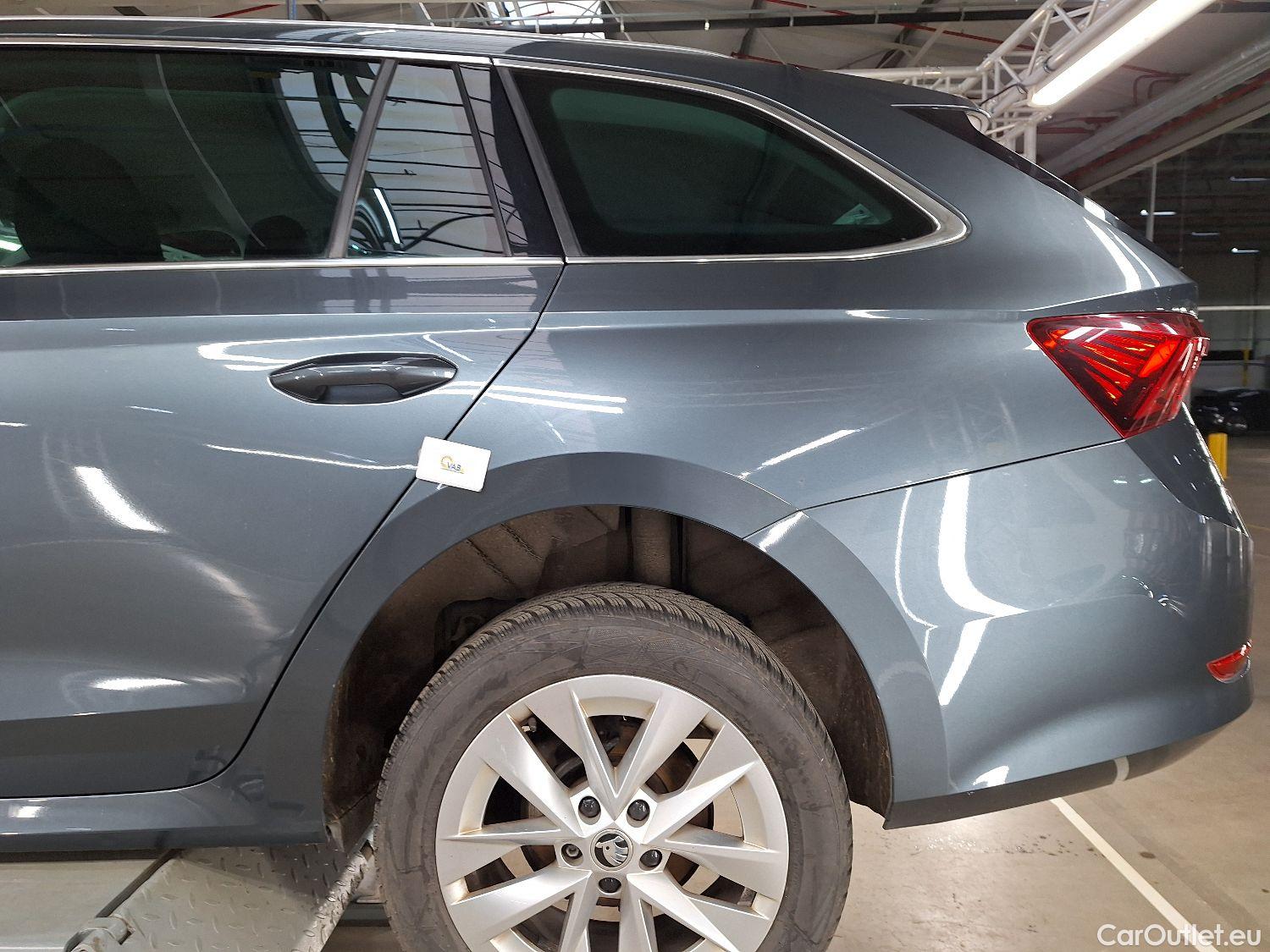  Skoda  Octavia Skoda,  Combi '20, Skoda  Combi 2.0 CRTDI 85kW Clever+ 5d #25