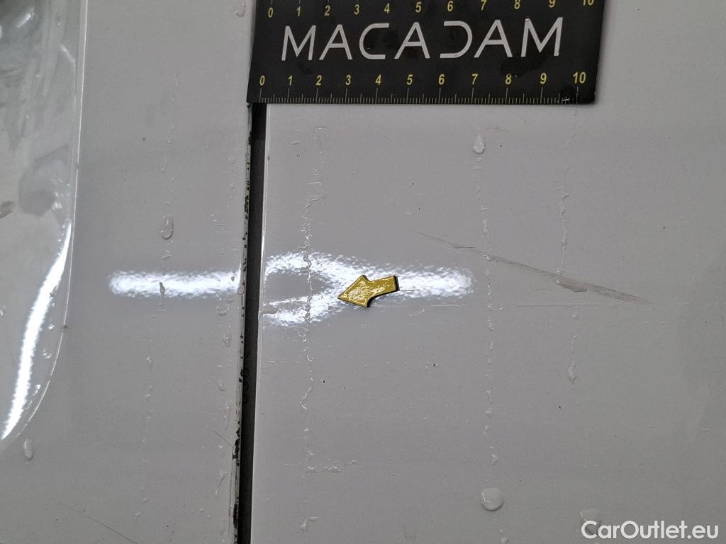  Citroen  Berlingo CITROEN  / 2018 / 4P / Fourgonnette Taille M 650kg BlueHDi 100 BVM Club (ex 410B) #61