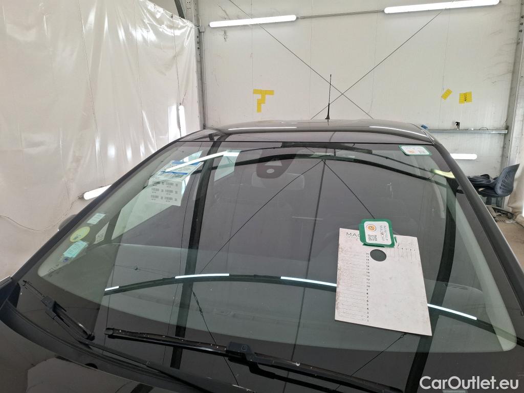  Citroen  C3  Société Feel Nav 1.6 BlueHDi 75CV BVM5 E6 #1