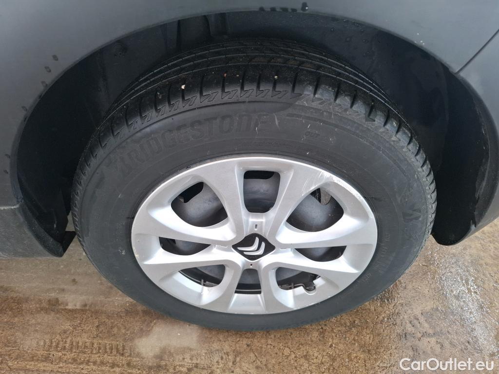  Citroen  C3 CITROEN  Société  2020  5P  Berline  VU PureTech 83  BVM Feel Nav #3