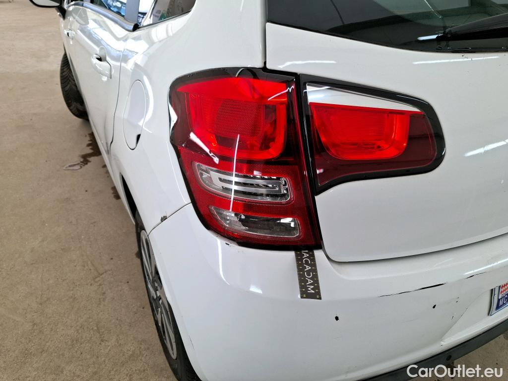  Citroen  C3 CITROEN  SOCIETE VF 5p BER BlueHDi 75 BVM 79g Confort bi-corps VU (Ex 238V) #34