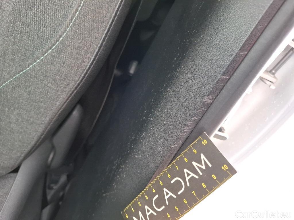  Citroen  C3 CITROEN  SOCIETE VF 5p BER BlueHDi 75 BVM 79g Confort bi-corps VU (Ex 238V) #30