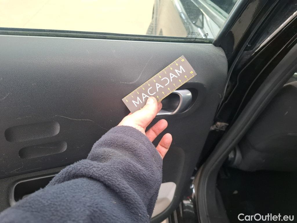  Citroen  C3  Société Feel Nav 1.6 BlueHDi 75CV BVM5 E6 #52