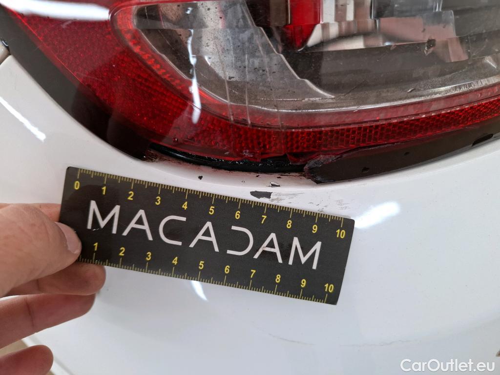  Citroen  C3 CITROEN  SOCIETE VF 5p BER BlueHDi 75 BVM 79g Confort bi-corps VU (Ex 238V) #35