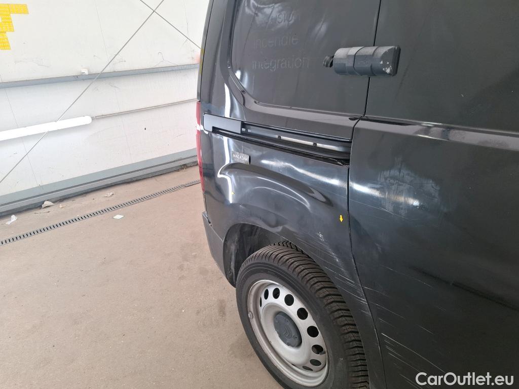  Citroen  Berlingo  Fourgon Club M 1000 1.5 BlueHDi 130CV BVA8 E6dT #1