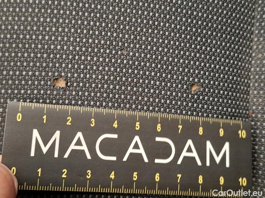  Citroen  Berlingo CITROEN  / 2018 / 4P / Fourgonnette Taille M 650kg BlueHDi 100 BVM Club (ex 410B) #15