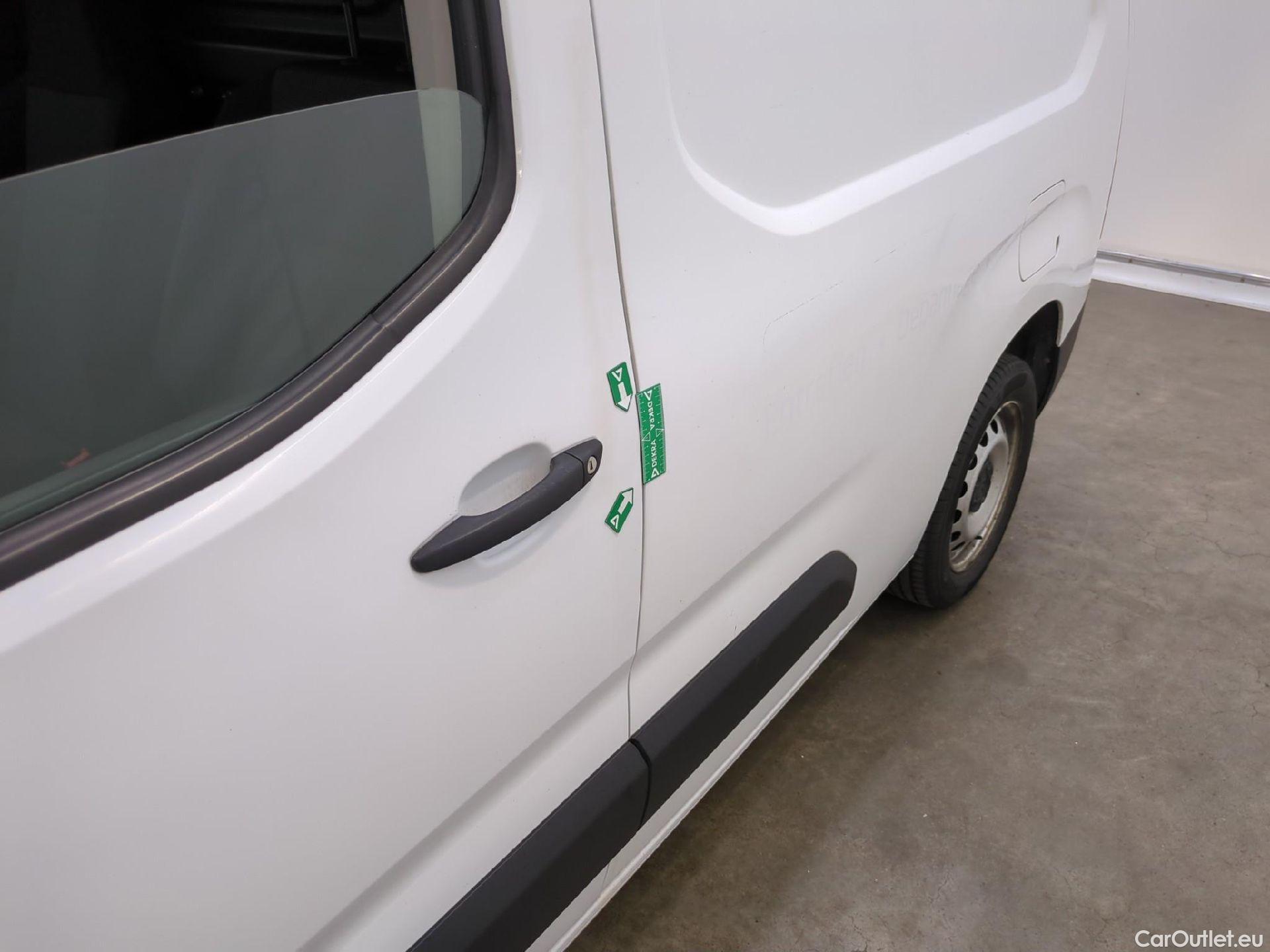  Citroen  Berlingo  Fourgon Club XL 950 1.5 BlueHDi 100CV BVM5 E6dT #47